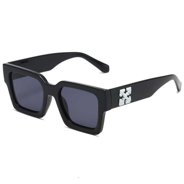 

3337 square fashion trend snowflake xins net red sunglasses for men and womensy5b, White;black
