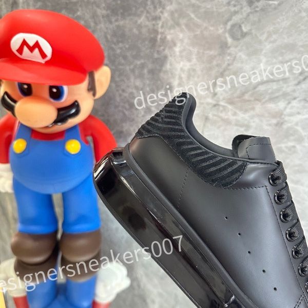 

2023 new luxurys designer stage leather increased casual shoes fashionable sports fashion platform mens womens white lace up alexander sneak, Black