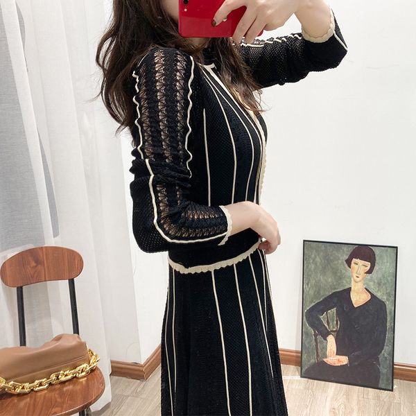 

new2023s sandro court style striped elegant knitted dress, Black;gray