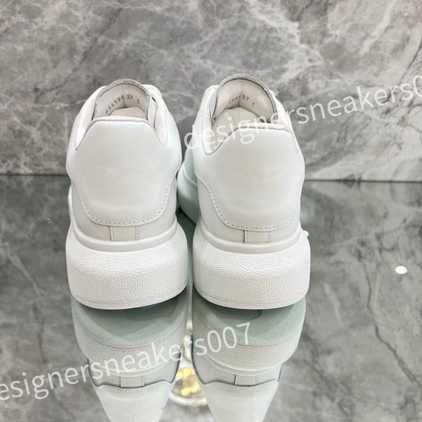

2023 new luxurys casual shoe trainer womens flat platform designer white black leather mens designer woman shoe men designer sneaker xsd2211