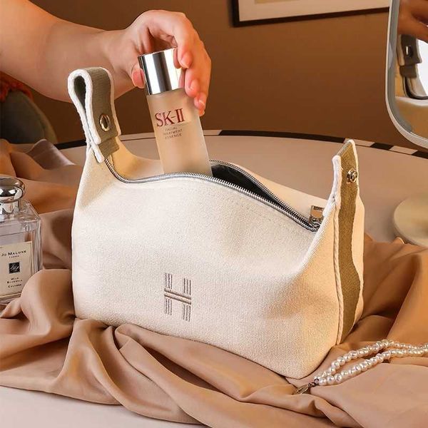 

makeup bag for women portable high-end sensation celebrity new super travel bag cosmetics toiletries storage bag