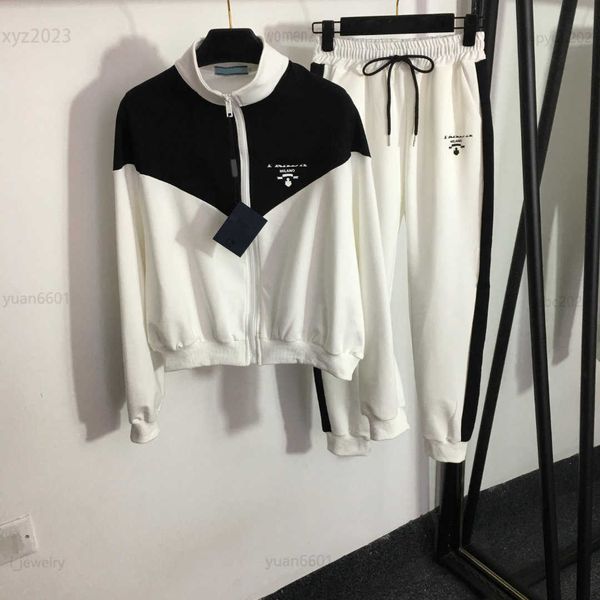 

womens sports suit designer tracksuits size s-xl 2pcs colored long sleeve standing neck zipper coat and casual pants july19, Gray