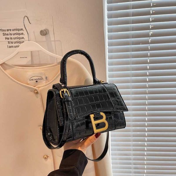 

handbag designer 2023 small design women new high sense b family crocodile pattern hourglass one shoulder bag handbag