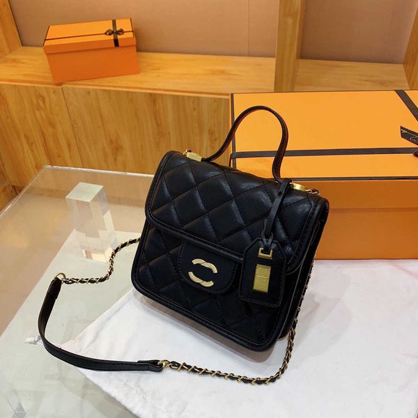 

designer shoulder bag luxury handbag fashion classic embroidery flip women chain crossbody bag messenger purse diamond check tofu bags