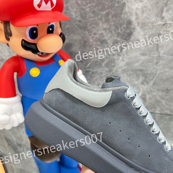 

2023 new luxury casual shoe trainer womens flat platform designer white black leather mens designer woman shoe men designer sneaker xsd22112