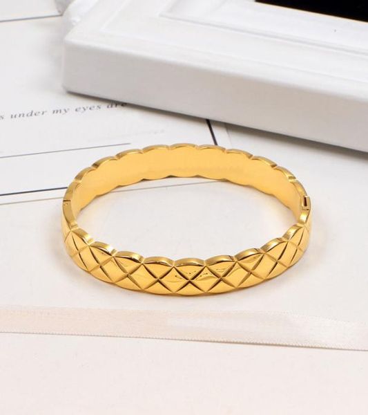 

new classic 18k gold stainless steel engraved bangle bracelets women diamond gelang bangles rhombus designer luxury bracelet jewel1511272, Black