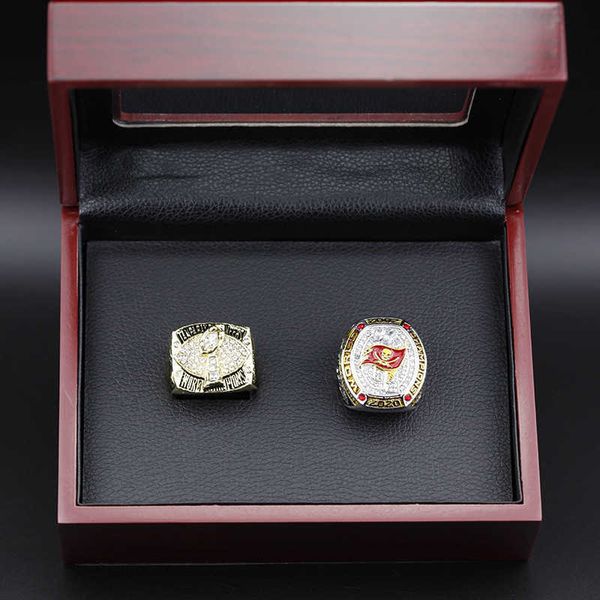 

2002 2020 tampa bay pirate tb total football championship ring 2 sets, Silver
