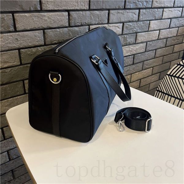 

re nylon p designer handbag traveler holdall triangle enamel high capacity pochettes classic pure color portable luxury duffle bags inside p