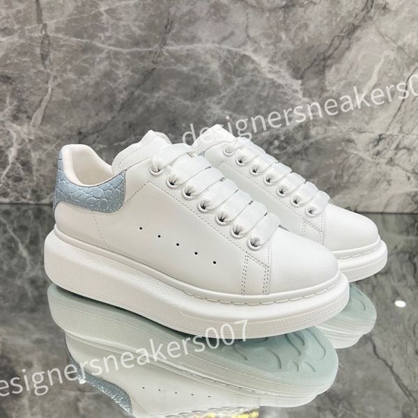 

black platform loafers shoe thick bottom loafer sneaker fashion chunky flatform oversized wave-shaped rubber outsole xsd221134
