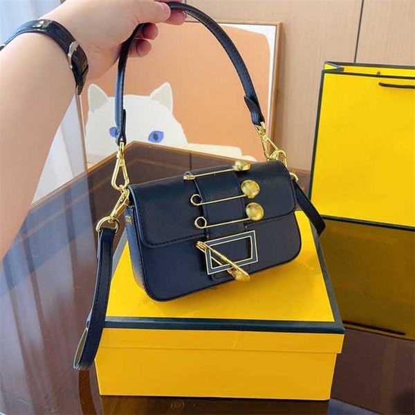 

fashionable evening bags creative women luxury handbag shoulder leather designer handbags tote crossbody female purses with pin and chain pe