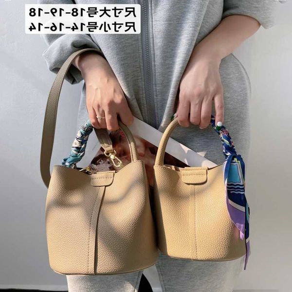 

luxury picotin lock bag leather genuine bucket 2023 new korean version fashion versatile small design diagonal cross one shoulder portable v