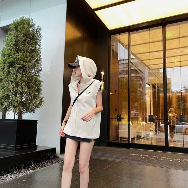 

summer ladies modal casual hooded vest, the hooded vest simple casual not afraid of sun, modal fabric soft breathable quick dry., White