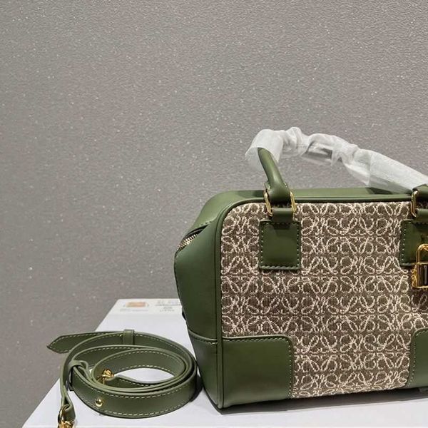 

medium size 21.17 fabric small square bag numerous celebrities same style women's