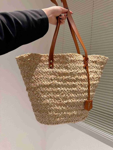 

2023 brand fashion straw tote tote bag large capacity straw woven rattan fashion handbag caitlin_fashion_bags