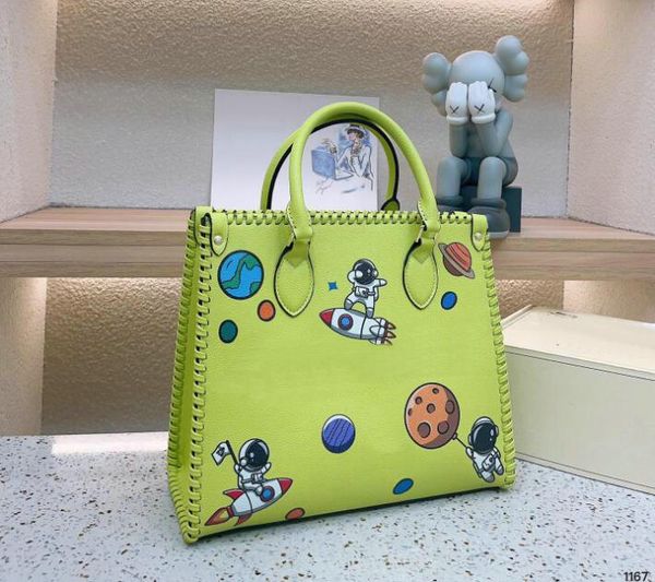 

women designer shoulder bags planet leather totes handbags embossed flower onthego gm mm leather shopping handbag purse female backpack