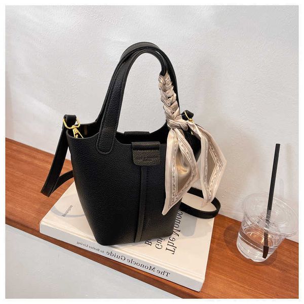 

luxury picotin lock bag small westernized for women 2023 new fashion versatile large capacity bucket popular scarf underarm crossbody 358t h