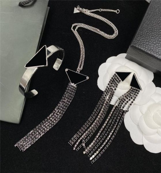 

fashion love diamond necklace earrings pearl designer earrings studs women jewelry sets gift for party anniversary8153125, Black