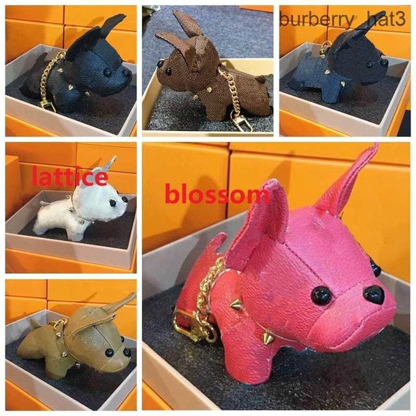 

vintage bulldog keychains letters blossom lattice key rings womens mens trendy leather keychain delicate handbag backpack pendants, Slivery;golden