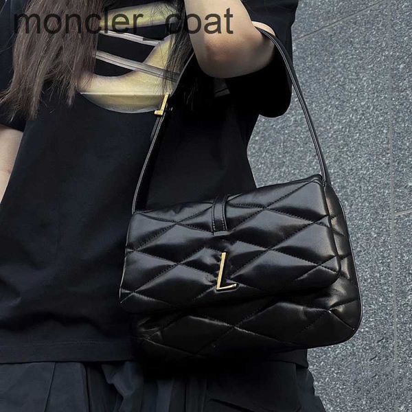 

shoulder bags 10a woman designer bags 24cm quilted sheepskin shoulder backpack fashion handbag luxury goods flap bag lady clutch purse with