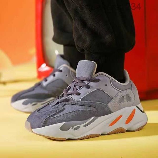

children 700s v2 kids shoes courant blush desert utility black chaussures baby toddler kid shoe sneakers ouest enfant boys et filles pour to