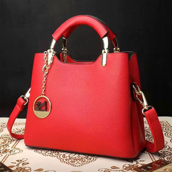 

2023 new leather fashion simple female bag all the atmosphere soft leather crossbody tote bag shoulder handbag