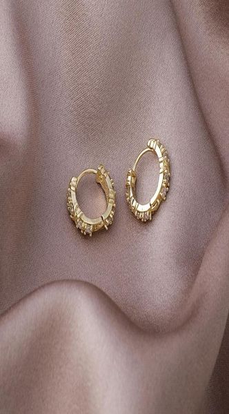 

fashion zircon small hoop earrings creative simple and elegant campus jewelry accessories huggie4572857, Golden;silver