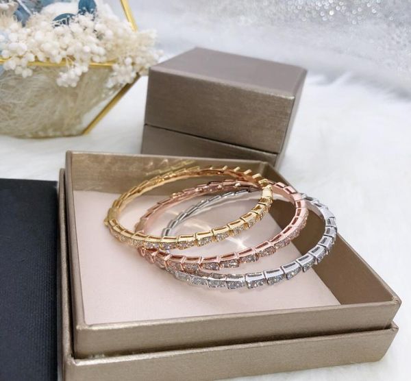 

fashion lady women brass 18k gold plated full diamond and smooth spaced diamond shape narrow bracelets bangle6144159, Black