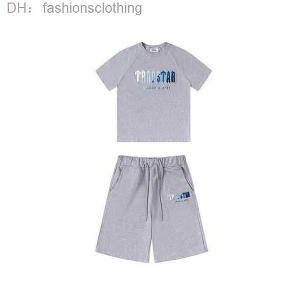 

men's trapstar t shirt set letter embroidered tracksuit short sleeve plush shortsmotion current203 5 6w1a, Gray