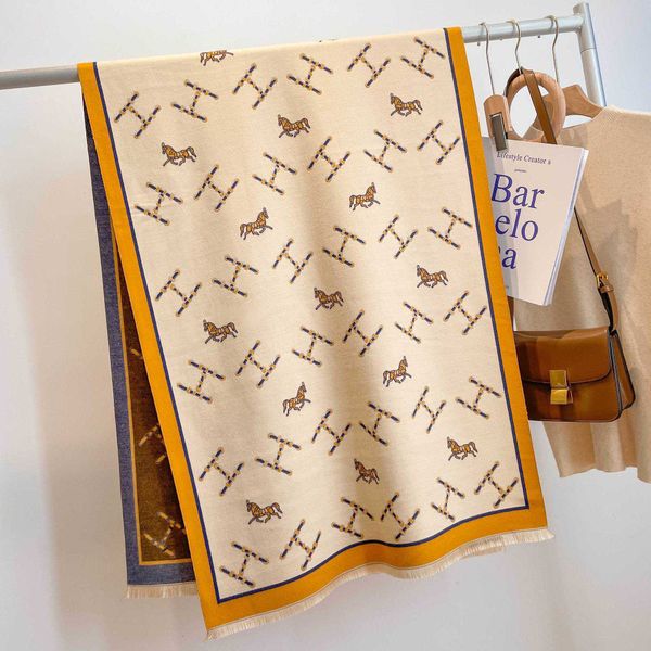 

h letter printed imitation cashmere for women 2022 new carriage warm fashionable shawl and trendy scarf, Blue;gray