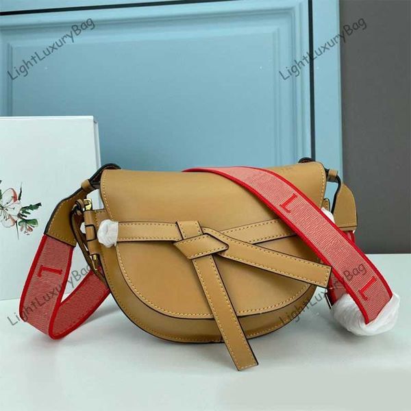 

designer gate handbag brand mini gate dual saddle bags elegance gate messenger bag premium leather fashion lightweight gate crossbody bag