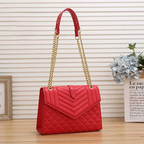 

2023-11 excellent quality medium chevron trendy flap bag black 25cm women's mirror lambskin gold metal handle handbag real leather quil