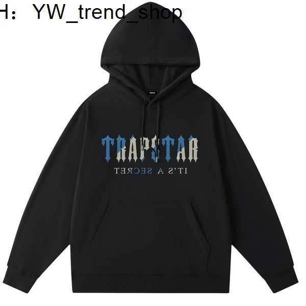 

trapstar oversized hoodie mens tracksuit designer shirts print letter luxury black and white grey rainbow color summer sports fashion cotton