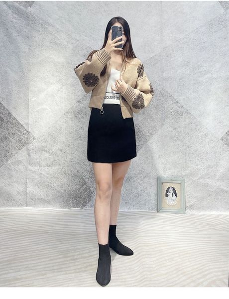 

women's jackets sandro daisy embroidered wool knitted cardigan, Black;brown