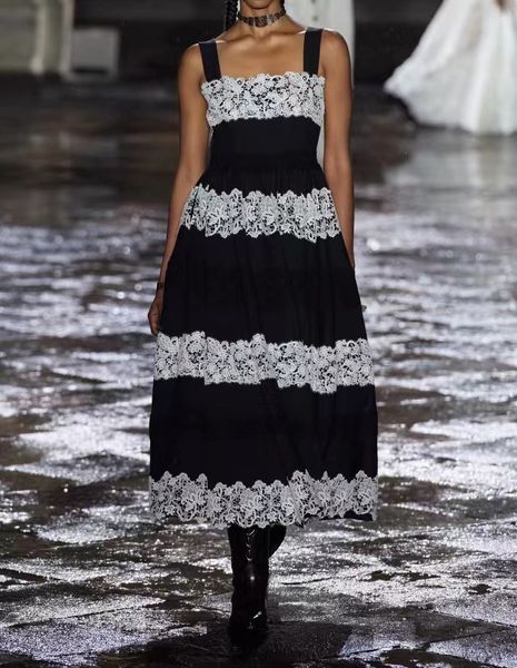 

high-quality 2023 summer runway style lace stitching cake party dress, Black