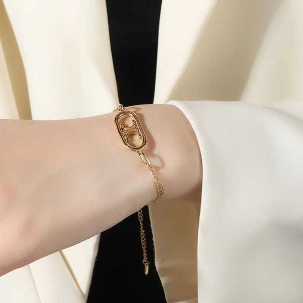

tiktok the same steel triumphal arch pig nose women's luxury gold bracelet does not fade jewelry, Golden;silver