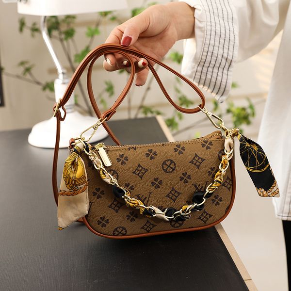

factory wholesale ladies shoulder bags 3 colors this year's popular letter printed handbag sweet ribbon chain bag old color leather ret