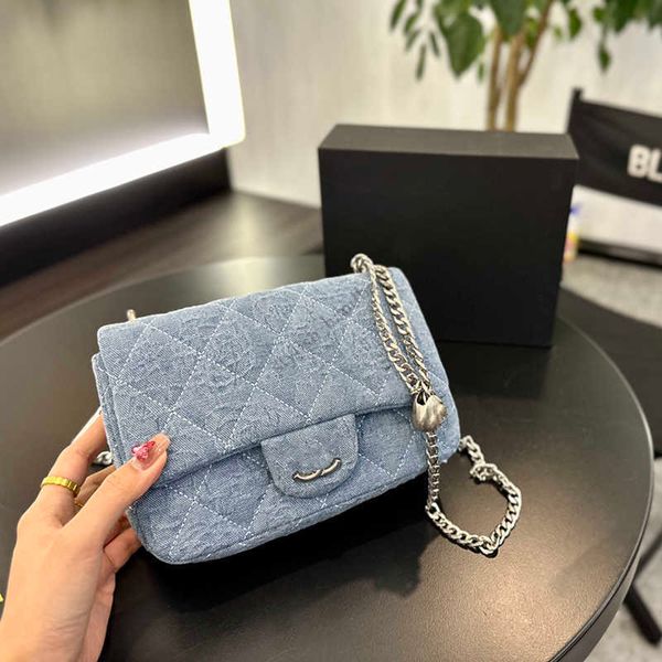 

designer bag 2023 women's new fashion square clamshell bag designer women's classic denim flower print tot crossbody purse