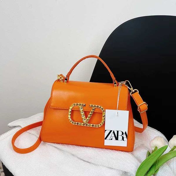 

handbag designer 2023 spring new french senior health care flight attendant small tofu women's crossbody bag