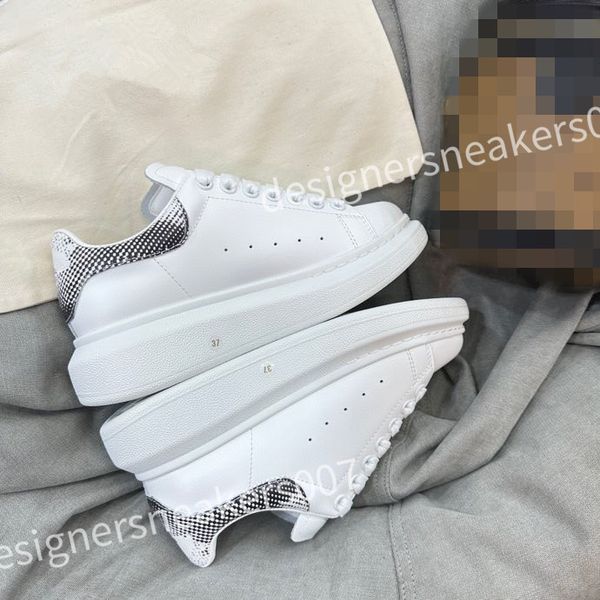 

2023 new luxury designer women mens casual shoes fashion colorful crystal woman flats runway platform lace up trainers sneakers xsd230401, Black