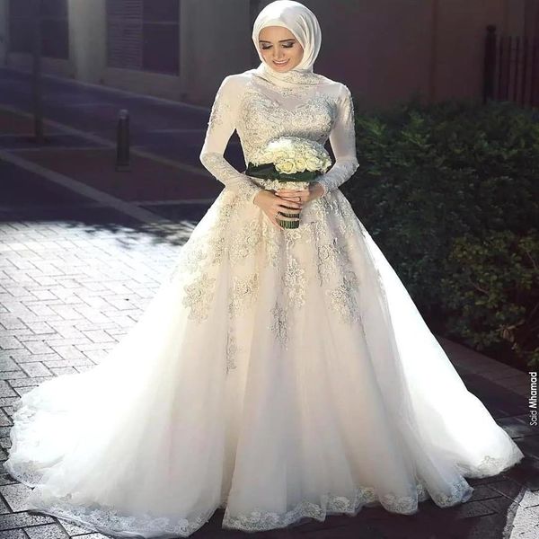 

saudi arabic muslim wedding dresses elegant 2019 high neck lace appliques long sleeve sweep train bridal gowns231n, White