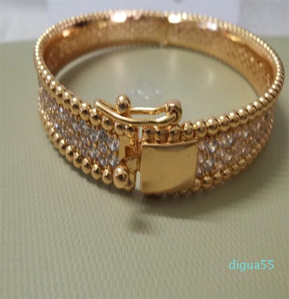 

designer fourleaf clover diamond bracelet electroplated 18k craft fashionable gorgeous temperament lady bracelet1343137, White