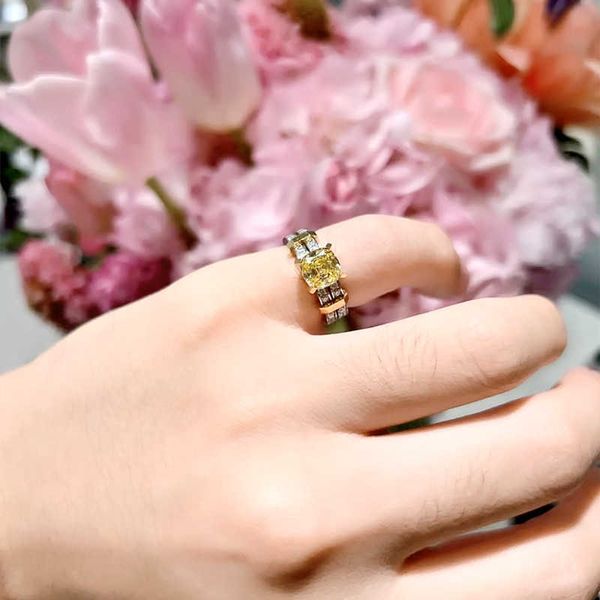 

high-quality new tiffay four claw ring colored yellow diamond double row couple female titanium steel precision inlay, Silver