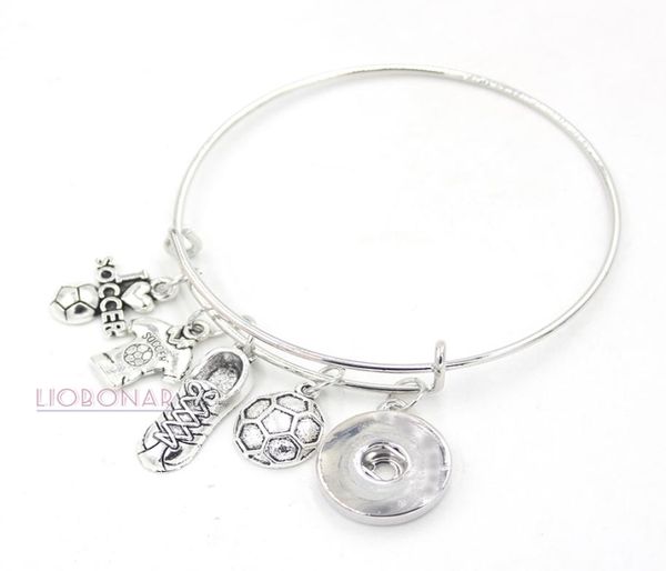 

new arrival diy snap jewelry sport i love soccer charm bracelet adjustable bangles snap button bracelets for sport soccer player gifts316120, Golden;silver