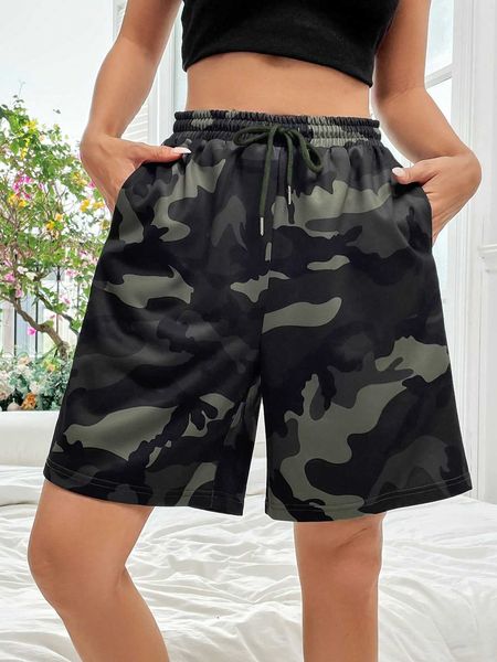 

women's clothing camo drawstring waist shorts, White;black
