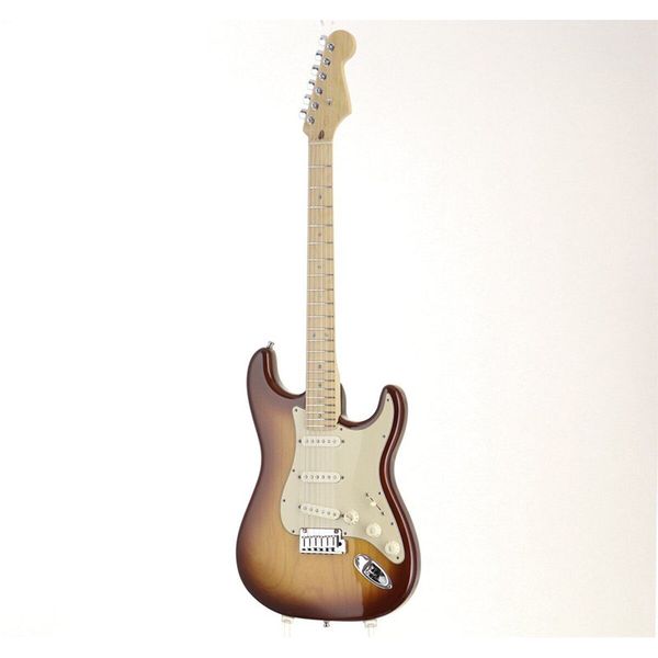 

deluxe st scn w s 1 maple fingerboard electric guitar