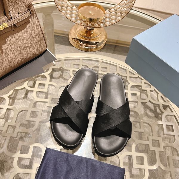 

women's platform high heels slippers designer woven triangle logo slippers classic white black mule flip-flops outdoor beach shoes rubb