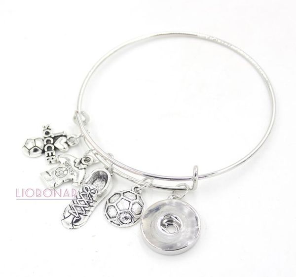 

new arrival diy snap jewelry sport i love soccer charm bracelet adjustable bangles snap button bracelets for sport soccer player gifts343419, Golden;silver