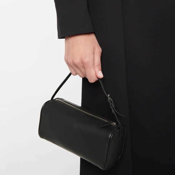 

designer bags leather bag large capacity shoulder cowhide hand mother lichee grain head layer bucketclassic tote bag the row 81d1