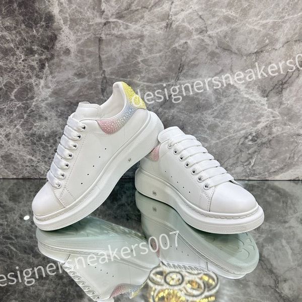 

2023 designer women mens casual shoe fashion colorful crystal woman flats runway platform lace up trainers sneakers xsd230402, Black