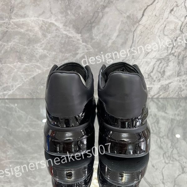 

2023 new luxury fashion sneakers white shoes leather thick soled elevated men's and women's shoes versatile classic casual couple, Black